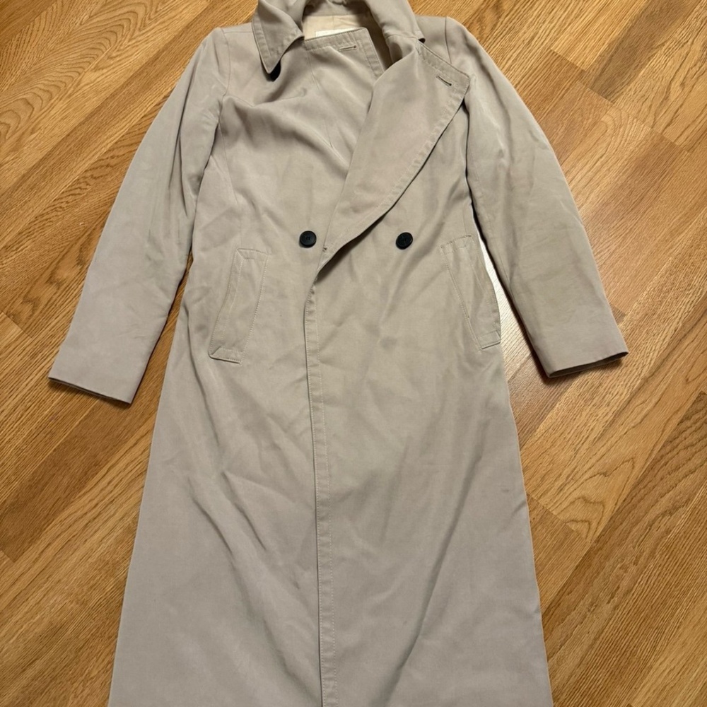 Club Monaco Trench coat size XS No Belt